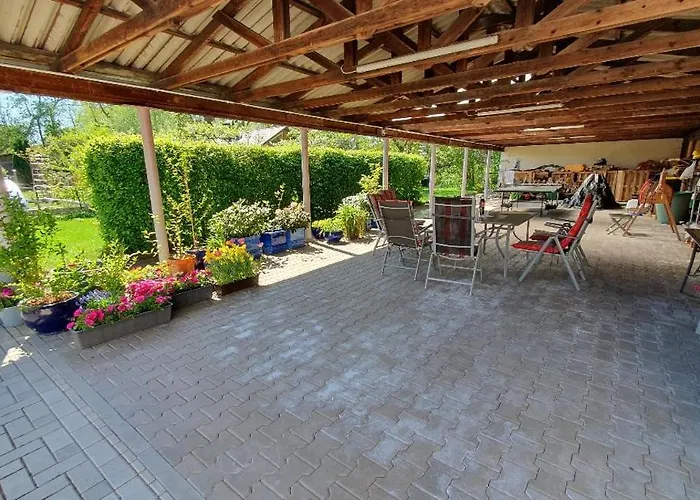 Appartement Exklusive Fuer 5 Personen Ca 100 M2 Bei Familie Mueller